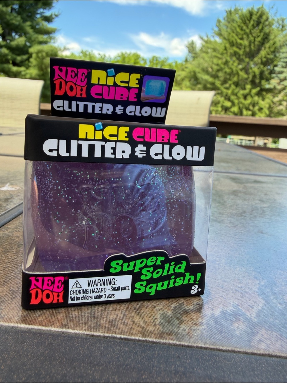💜NeeDoh Nice Cube Glitter & Glow💜